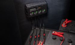 Cargador batería 6V/12V 4 entradas 8 amp