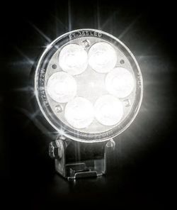 Schlanke, runde LED-Arbeitsleuchte, 1500 lm fokussierter Lichtstrom