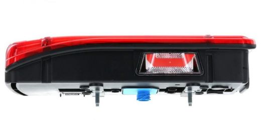 LC8 Mercedes VW links mit Kennzeichenbeleuchtung