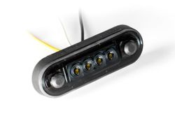 Luz De Gálibo Lateral LED Ámbar Versión Dark Con Almohadilla De Goma Plana Redonda Y Negra