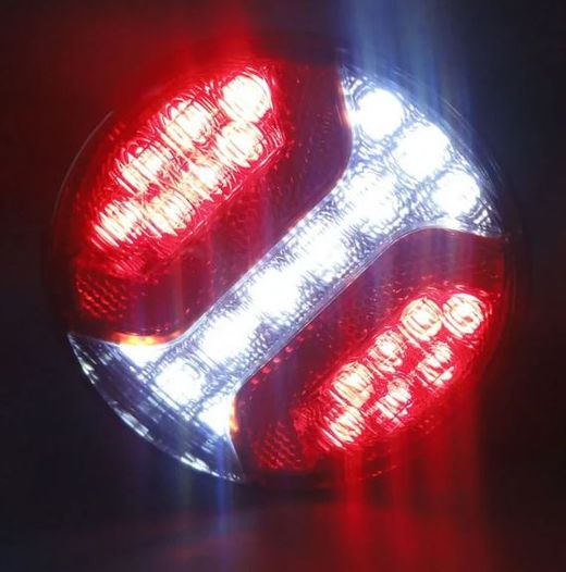 Piloto redondo universal led 3 funciones (pos/m.a/nieb)