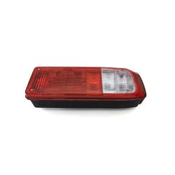 Fanale posteriore destro con triangolo e senza luce Maxtric con connettore