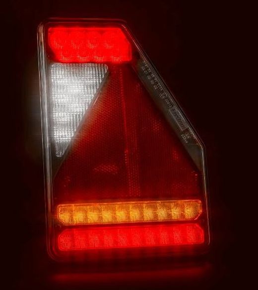 Feu arrière gauche multifonction à LED