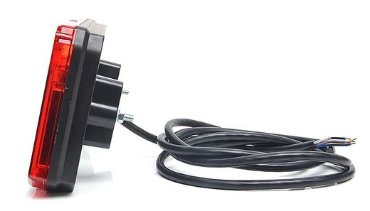 Piloto trasero led universal derecho con luz de matrícula lateral