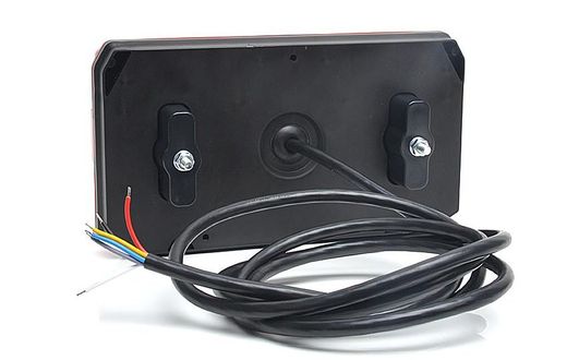 Piloto trasero led universal izquierdo con luz de matrícula lateral