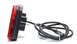 Piloto trasero led universal izquierdo con luz de matrícula lateral
