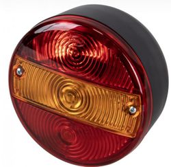 Piloto trasero tipo Hella con luz de matrícula