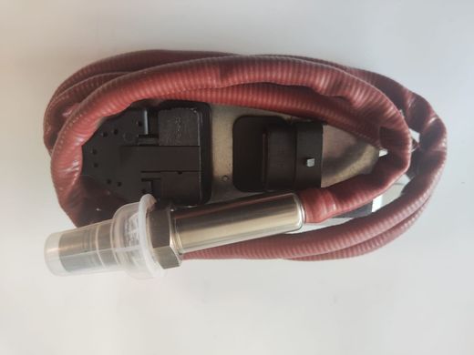 DAF-NOx-Sensor vorne