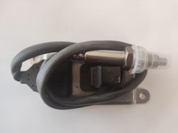 Heck-NOx-Sensor von Mercedes-Benz