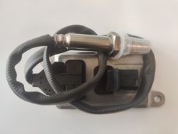 Heck-NOx-Sensor von Mercedes-Benz